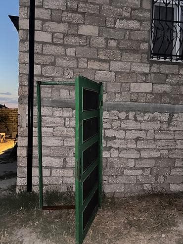 ikinci əl qapi: İşlənmiş Giriş qapısı 100x210 sm Çərçivə ilə, Ünvandan götürmə — 5