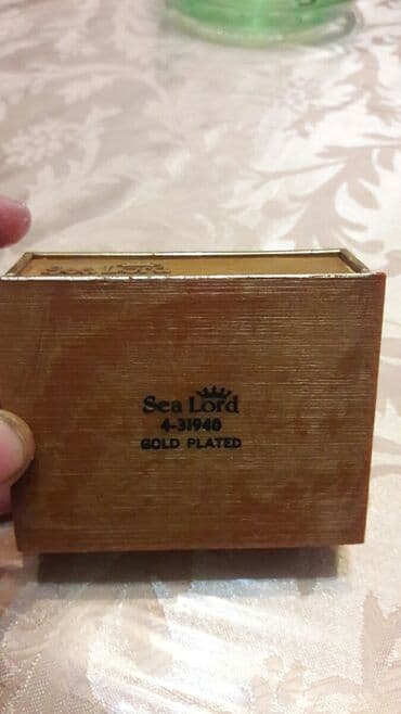 xari bulbul sancaq: Kişi köynəyi üçün qədimdir.QIZIL SUYUNA ÇƏKİLİB.P — 4