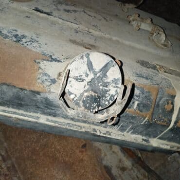 maşın rulu: Avtomobil üçün yanacaq çəni — 8