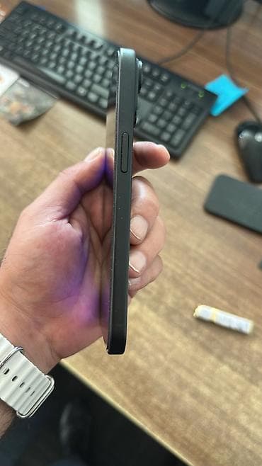 IPhone 15, 128 GB, Midnight, Simsiz şarj, Face ID, Sənədlərlə lalafo.az -da IPhone 15, 128 GB, Midnight, Simsiz şarj, Face ID, Sənədlərlə