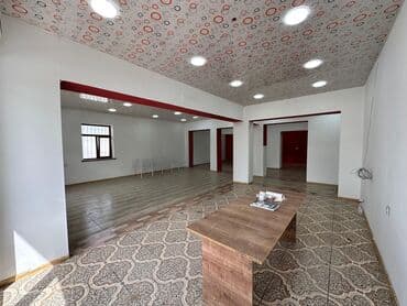 elcom dubai original: Esas yolun kenardır. Qarşısı geniş maşın saxlamağa yer var.Mağaza — 7