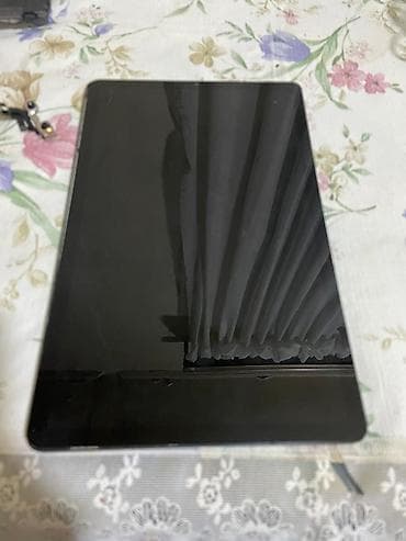 Samsung Galaxy TabS 6 lite birdene ekrannan plataya geden wleyfi