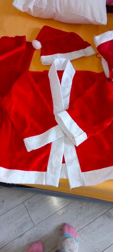 uşaq akvaşuzlar: Yeni il üçün Şaxta Baba kostyumu dəsti Komplekt: - Qırmızı üst geyim — 4