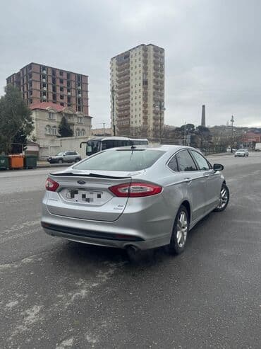 ford fusion necə maşındır: Ford Fusion: 1.5 l | 2015 il 183000 km Sedan — 5