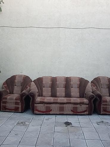 klassik divanlar: İşlənmiş, Klassik divan, Divan, Bazasız, Açılmayan — 1