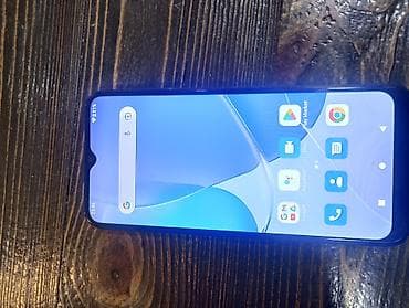 Oukitel smartfon - Marka/model: Oukitel (arxa qapaqda OUKITEL loqosu)