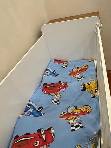islenmis kunc divan: Oğlan və qız üçün, Dördbucaq, Beşik, Dəst ilə, Matras ilə, Yellənmə mexanizm ilə — 6
