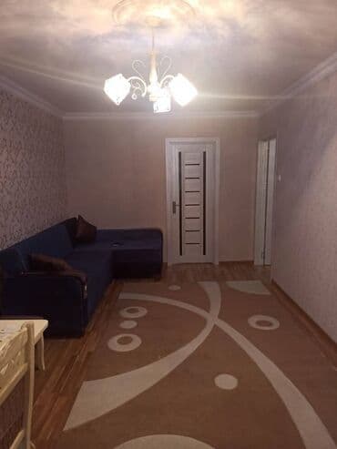 sarayda kiraye: Nizani rayonu Neftçilər,xalqlar metrosunun yaxınlığında köhnə tikili 5 — 4