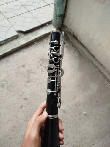 məktəbəqədər uşaqlar üçün testlər: B klarnet Nikel örtüklü gümüşü düymələr və ağzıq hissəsi ilə qara — 4