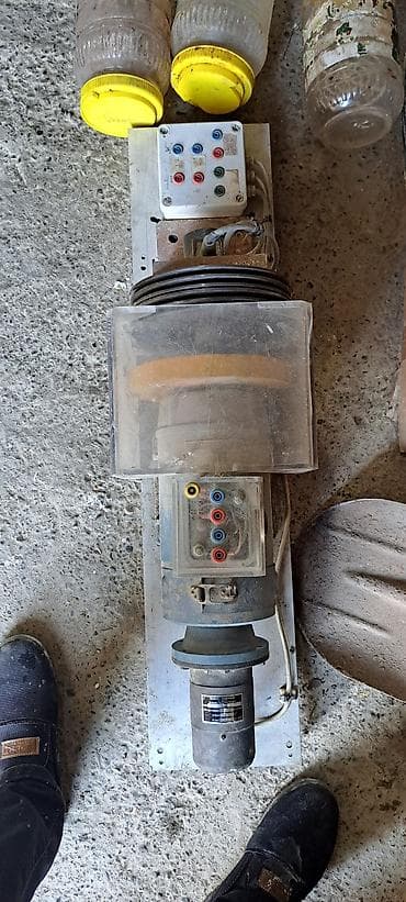 portret sekilleri: Radio-Energie (Massy, Fransa) dinamo taximetrik modul – REO 444 — 2