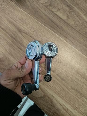 renault dacia logan: Lada vaz üçün şüşə qaldıran əla vəziyyətdədir. Cütü 20azn — 2