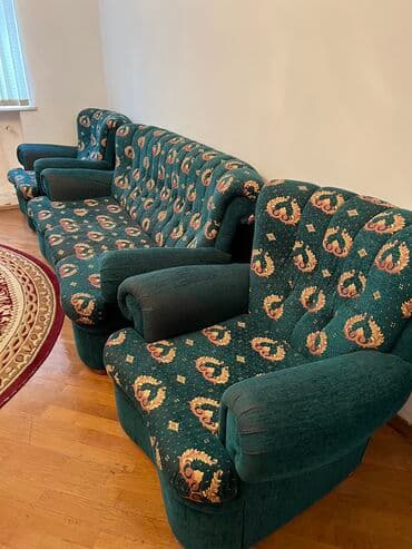 islenmis divan kreslo satiram: İşlənmiş, Divan, 2 kreslo, Bazasız, Açılan — 1