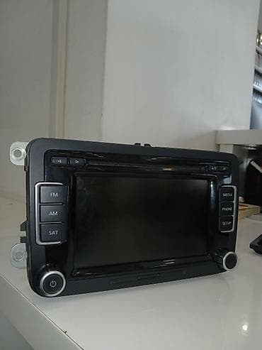 setup: VW RNS 510 multimedia/naviqasiya başlığı Xüsusiyyətlər: - 6.5" — 1