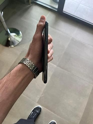18 iphone: IPhone 11 Pro, 256 GB, Matte Midnight Green, Face ID — 3