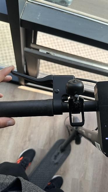 elektrikli skotur: Elektrikli skuter – şəhər içi gediş üçün praktik model Xüsusiyyətlər — 3