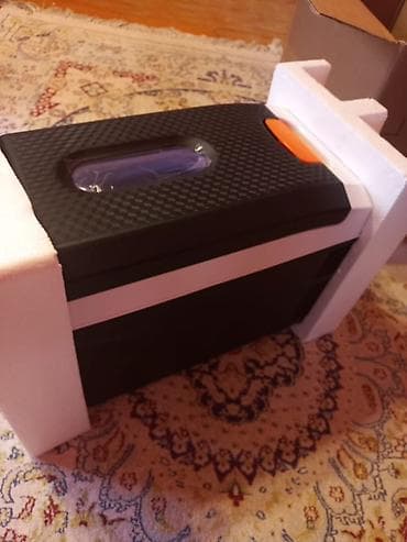 avto soyuducular: Avtomobil üçün termal soyuducu/isitmə konteyneri. 150 azn a alinib — 2