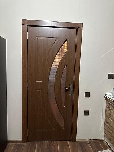 Mebel qapıları – modern dizaynlı taxta qapı dəsti Temir olur deye