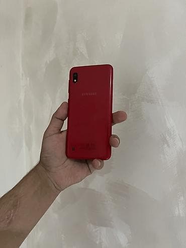 Kompüter, noutbuk və planşetlər: Samsung Galaxy A10, 32 GB, rəng - Qırmızı, Sensor — 9