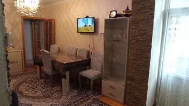 yevlaxda ev: Xırdalan, 3 otaqlı, Köhnə tikili, 75 kv. m — 2