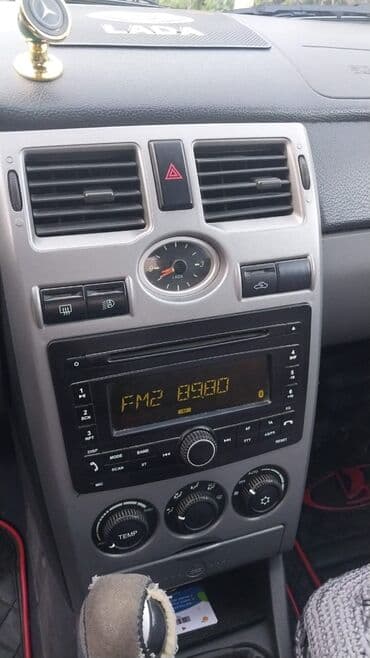 traktor qosqularin satisi: VAZ (LADA) Priora: 1.6 l | 2013 il 206000 km Hetçbek — 12
