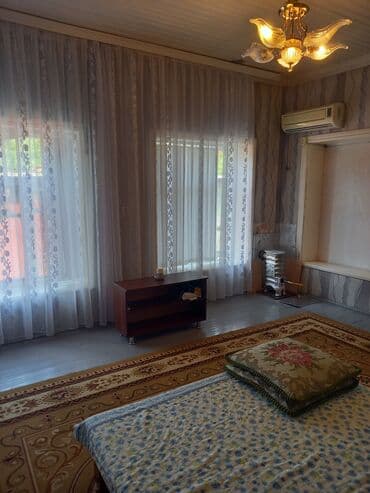 qarayevde 1 otaqli kiraye evler: 27 kv. m, 2 otaqlı — 2