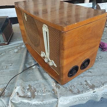 musitrend: Məhsul: Rīgas Radio Rūpnīca (A.S. Popov adına) RIGA-10 lampalı radio — 3