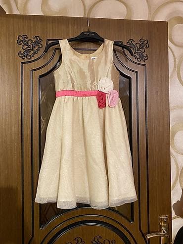 nigah donu: Qız uşaqları üçün zərif ziyafət donu - Rəng: açıq krem (şampan) tonu — 2