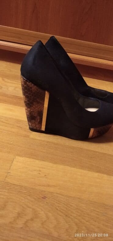 босоножки на тракторной подошве с каблуком: Tuflilər, Ölçü: 39, Yeni — 5