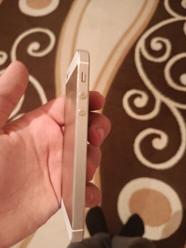 кнопочный телефон apple: IPhone 5s, Qızılı — 3