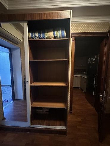 2 двери, С зеркалом, Коричневый, Дерево, Купе, Прямой шкаф — 1