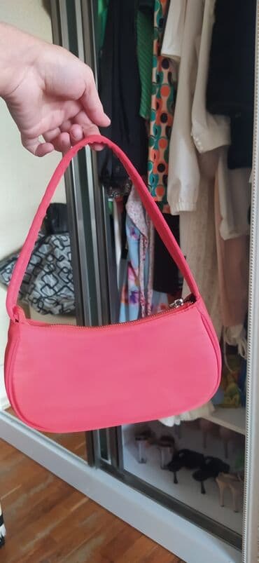 Əl çantası, Pull & Bear, İşlənmiş