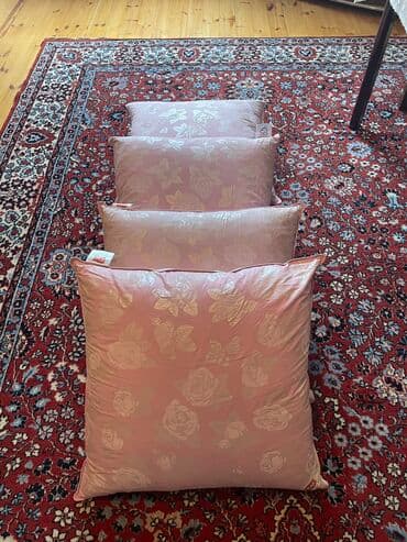 ортопедическая подушка надувная: Yastıq her biri 15 azn — 1