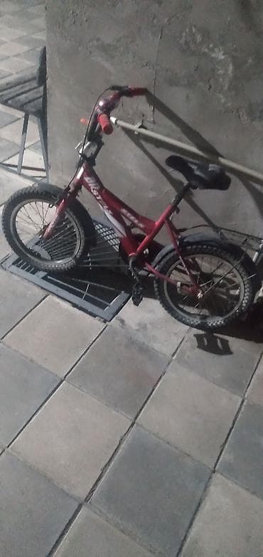 İki təkərli Uşaq velosipedi Stels, 16", sürətlərin sayı: 1