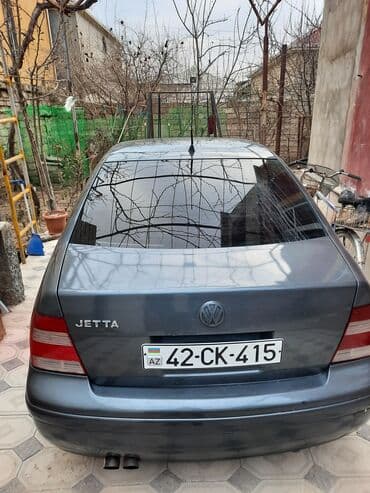 фольксваген с пробегом: Volkswagen Jetta: 1.8 l | 2002 il Sedan — 4