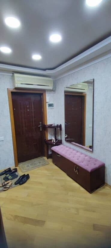 7 mikrorayon: Bakı, 3 otaqlı, Köhnə tikili, 80 kv. m — 6