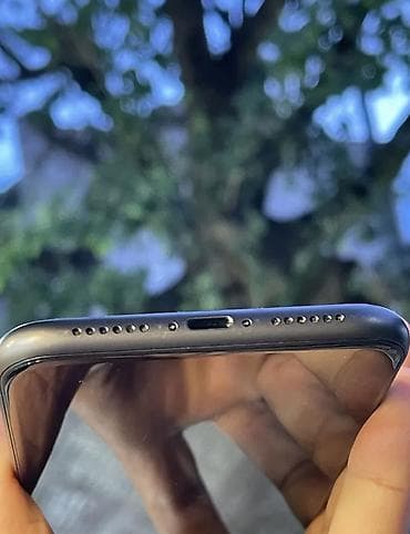 lg 6: IPhone 11, 128 GB, Qara, Zəmanət, Simsiz şarj, Face ID — 5