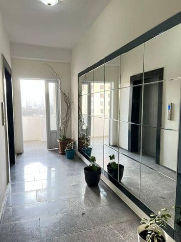 gəncədə bina evi: Nərimanov Rayonu Fəxrəddin Əsədov Çanakkala Restoranının yanı 18 — 10