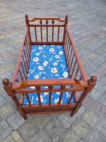 купим вашу мебель бу: Для девочки и мальчика, Четырехугольная, Колыбель, С бортиками, С матрасом, С механизмом качания — 3