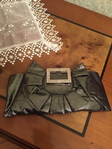 qaşlı çanta: Çantalar — 1