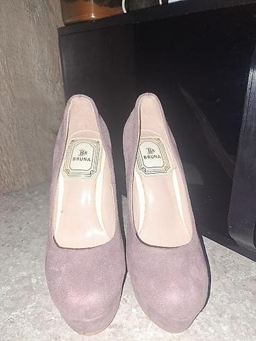 sirqa modelleri: BRUNA brendinə məxsus qadın hündürdaban ayaqqabıları bənövşəyi süet — 4