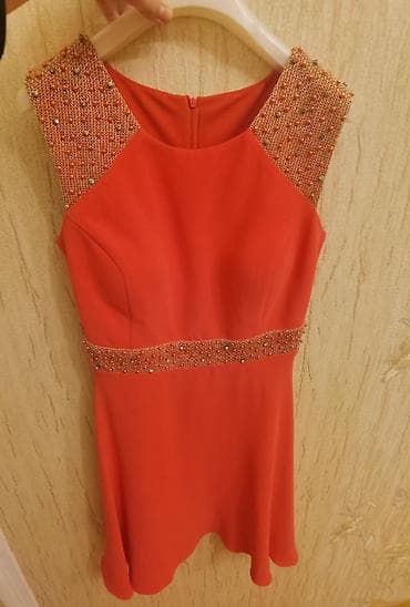 Qırmızı rəngli, dizdən yuxarı uzunluqda ziyafət/party donu. - Model — 1