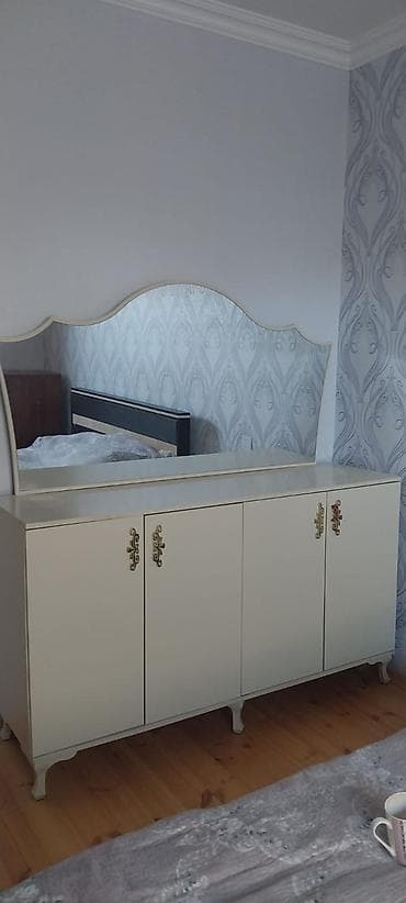 Комоды: Б/у — 1