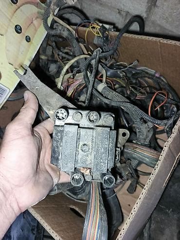 avtomobil şəkilləri: VAZ 2109/21099 üçün ehtiyat hissələri 21015 21014 — 3