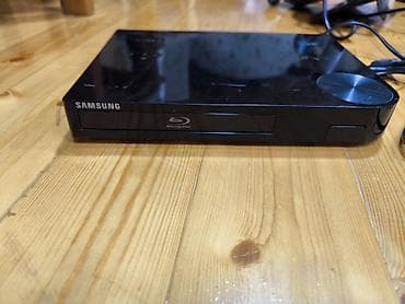 playstation 4 nece manatdir: Samsung — 2