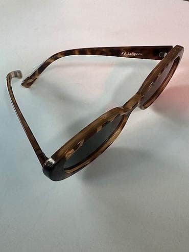 Le Specs 
Like new 
80 azn — 5