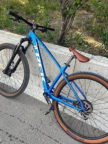 cd disk: Trek Marlin 6 dağ velosipedi Trek marlin 6Gen2 - Çərçivə: yüngül — 1