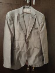 smok pen 22: Hədiyyədirhec geyinilməyib 48 razmerdir — 1