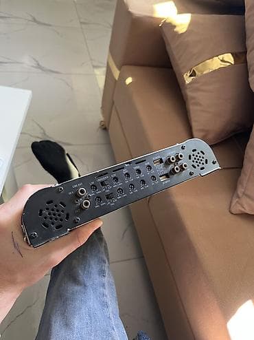 samsung tablet s7: JEC CA 3250 model 2500watliq usiliter di 4 kanala 80rms verir remont — 4