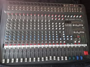 nike çanta: Peşəkar səsgücləndirmə sistemi dəsti - Mikser: Dynacord PowerMate — 1