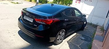 kia rio diffuser: Hyundai Elantra sedan – qara rəng, aerodinamik kuzov xəttləri və LED — 2